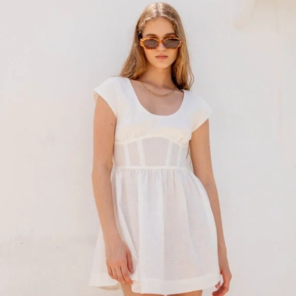Verge Girl Dresses | Vrg Grl Camille Linen Mini Dress White | Color: White | Size: 0 | Nristinacazario's Closet